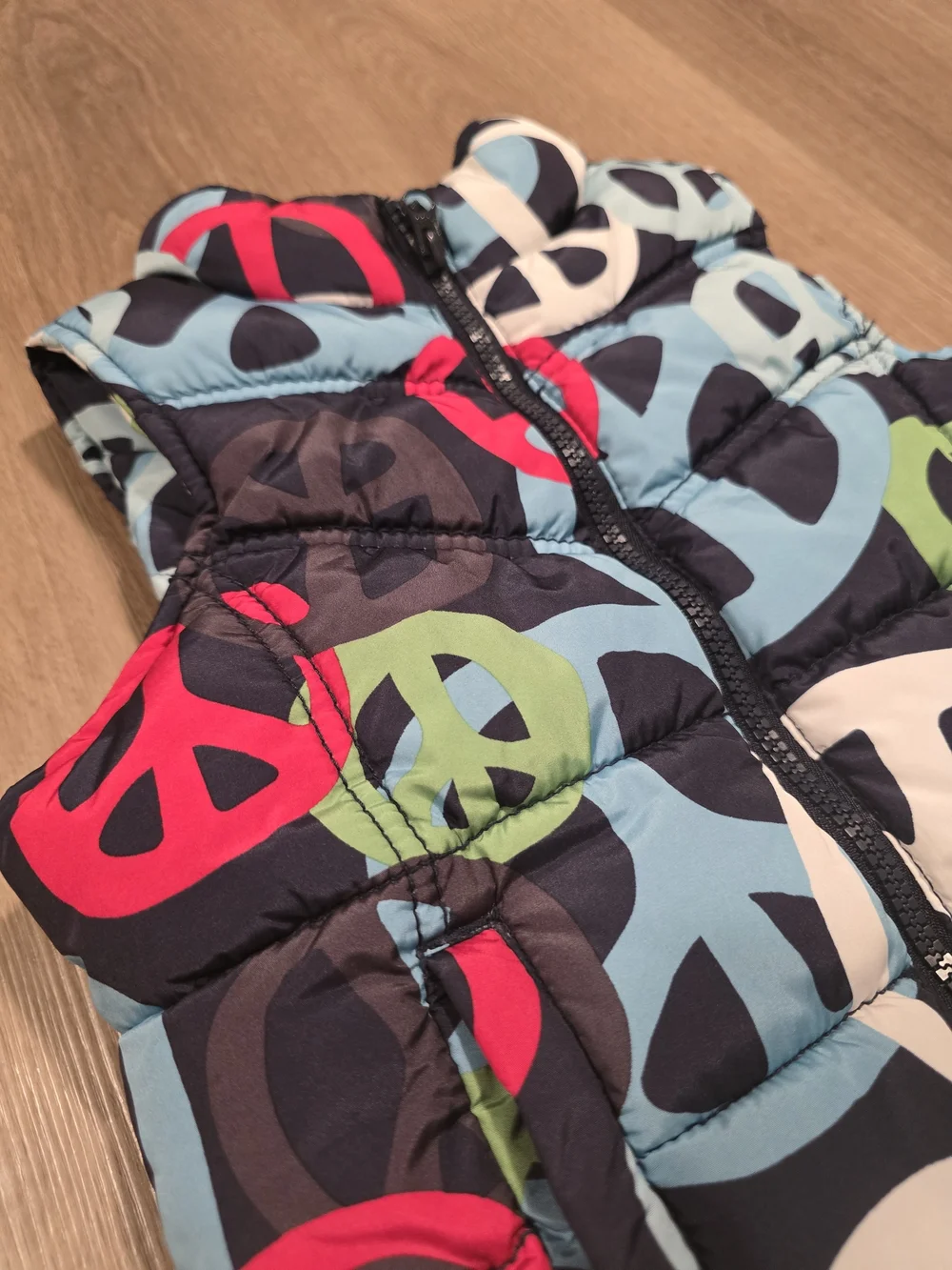 Old Navy Girls Peace Sign Puffer Vest Black Multicolor Pink Fleece Lined XS 5